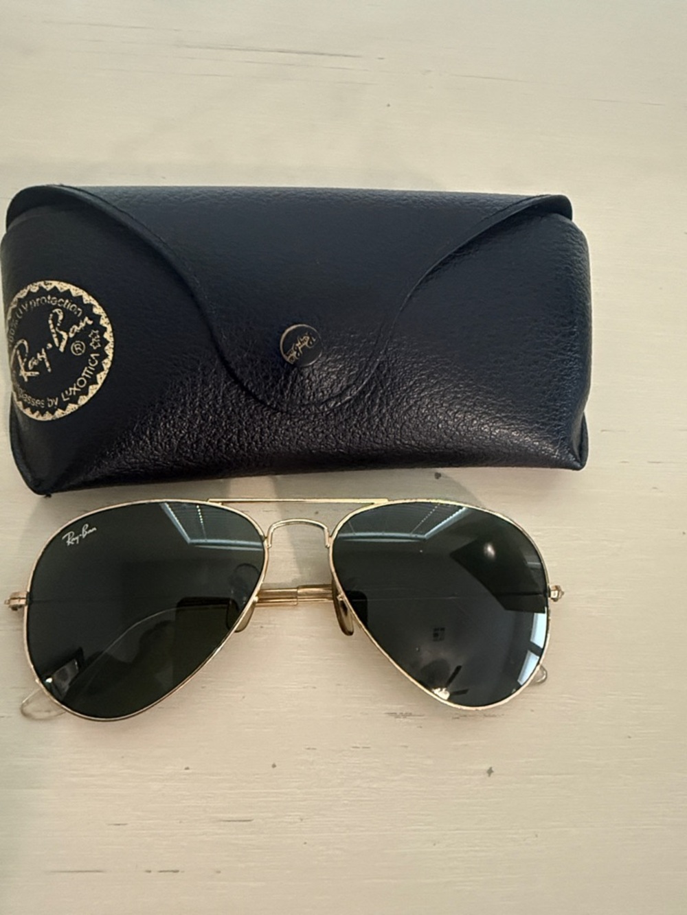 Ray-Ban Gold Frame Sunglasses with Dark Green Lenses